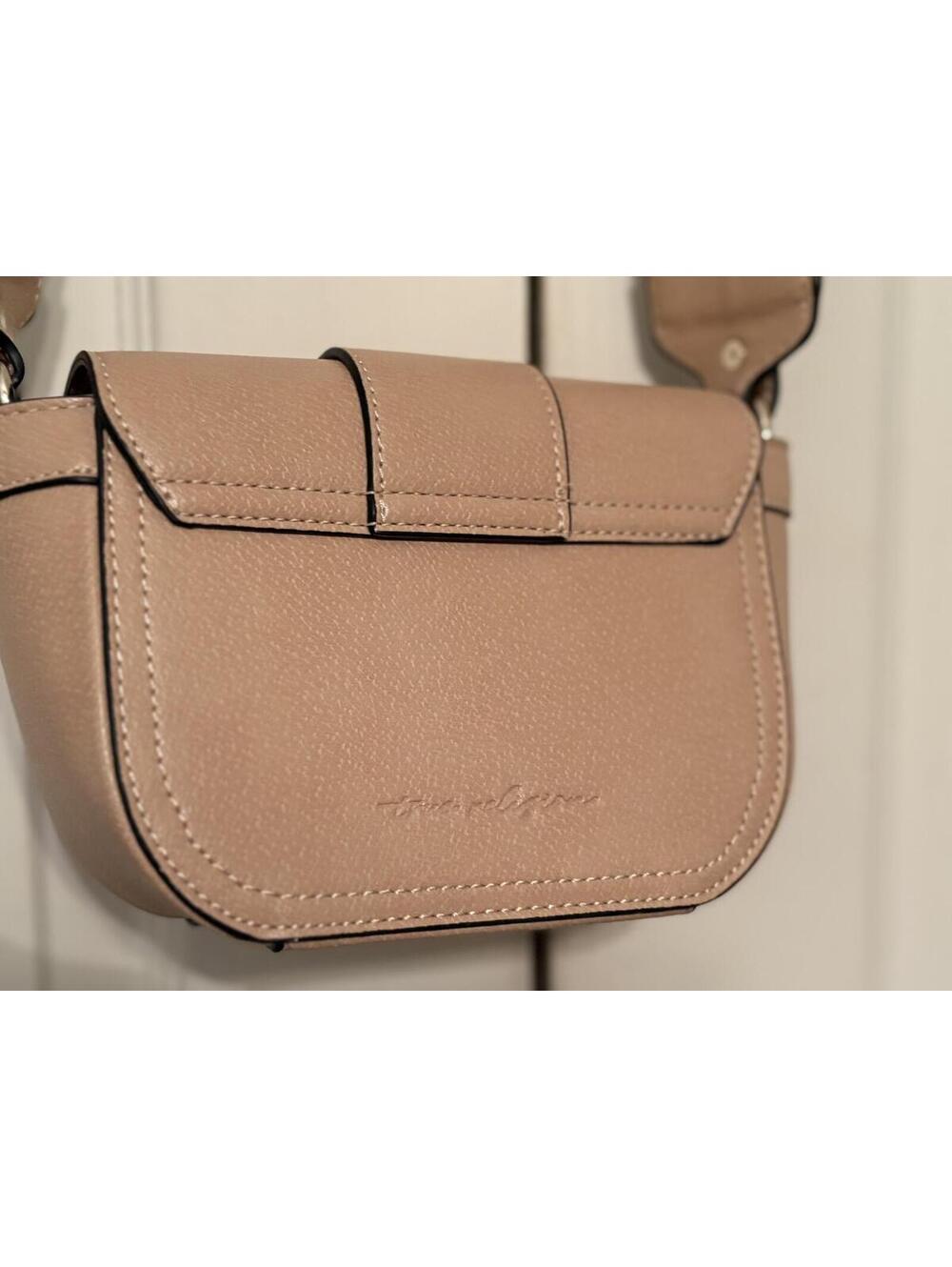 True Religion Mini Horseshoe Crossbody Bag Beige Gold Logo Y2K 2000s - Picture 6 of 9